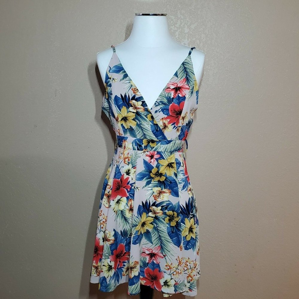 Iris Brown Dress Hawaiian Floral Design Size M